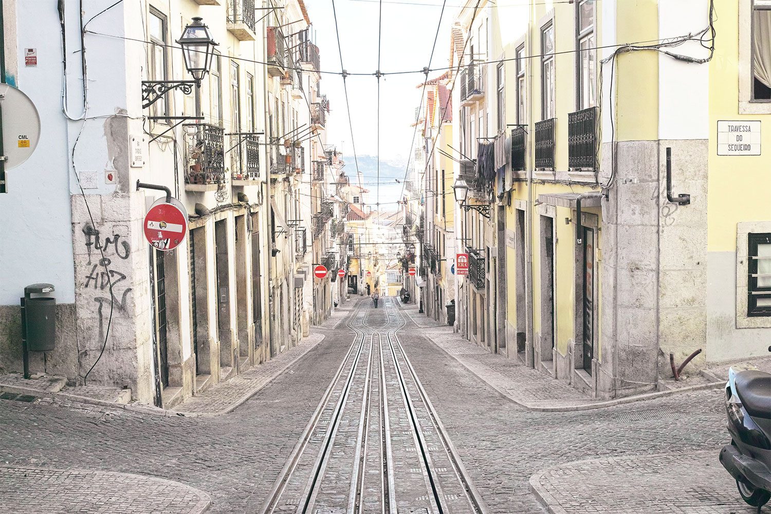 themood_lisbon_thevoyageur11