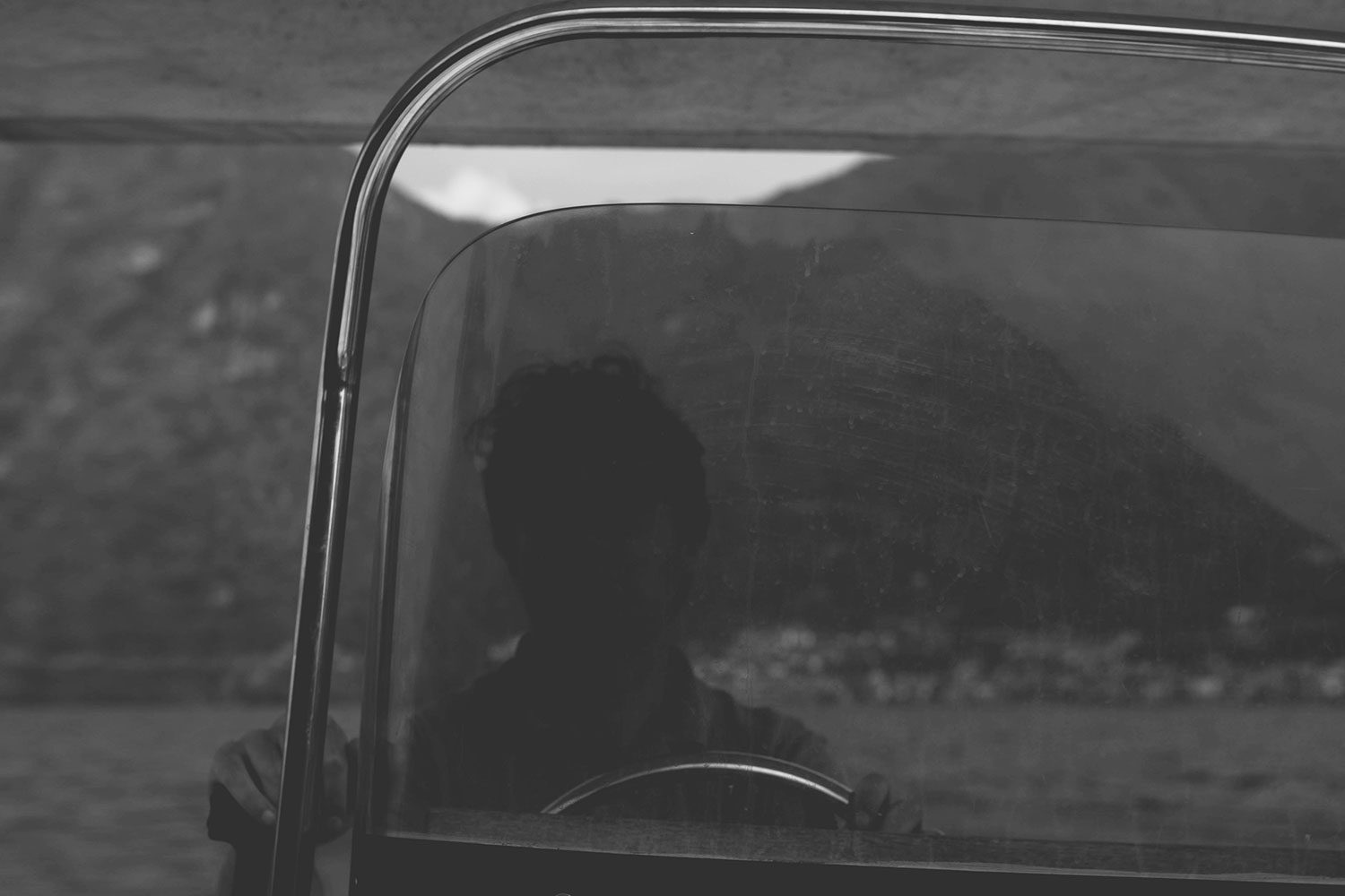 lakecomo_italy_bw_thevoyageur02