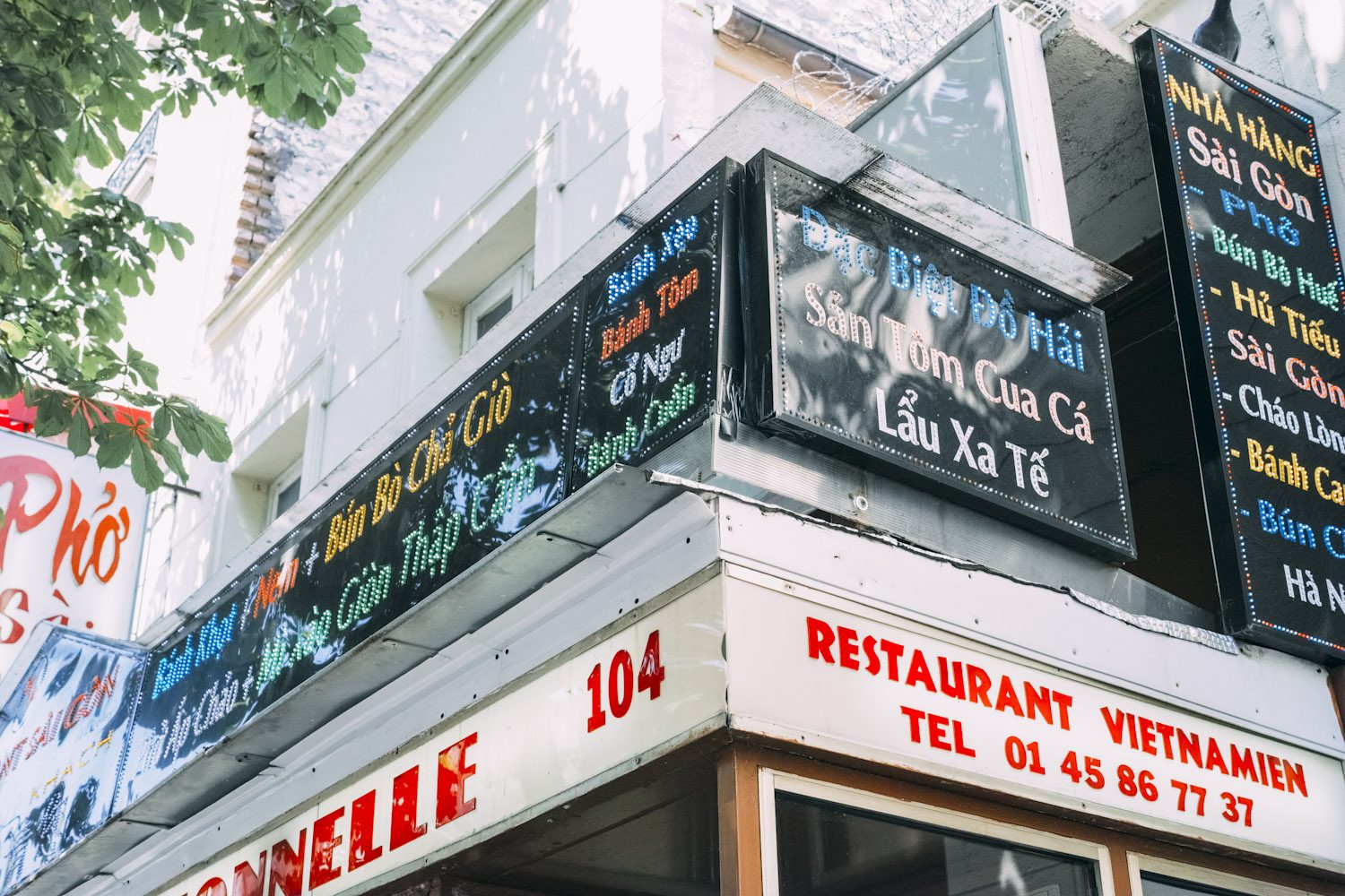 chinese_quarter_paris_france_thevoyageur023