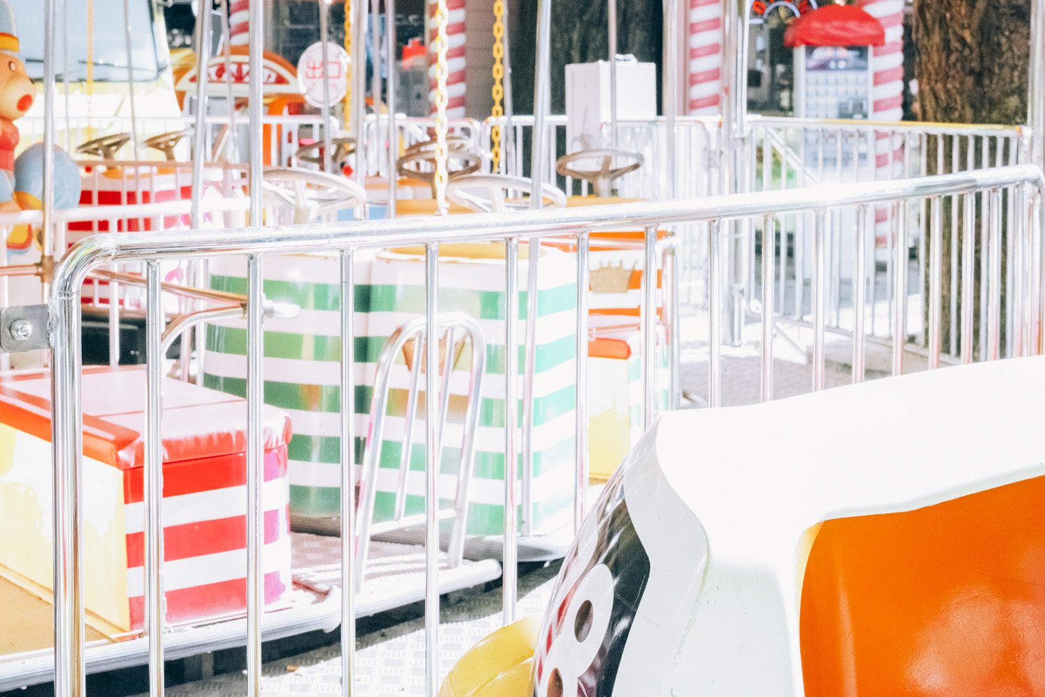 ueno_carousel_tokyo_japan_thevoyageur009