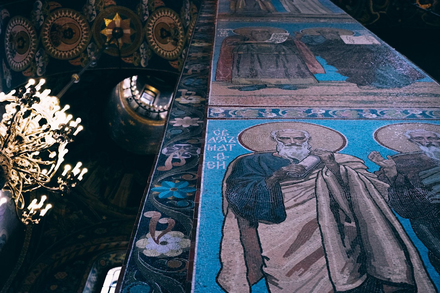 churchofthespilledblood_stpeterbourg_russia_thevoyageur012