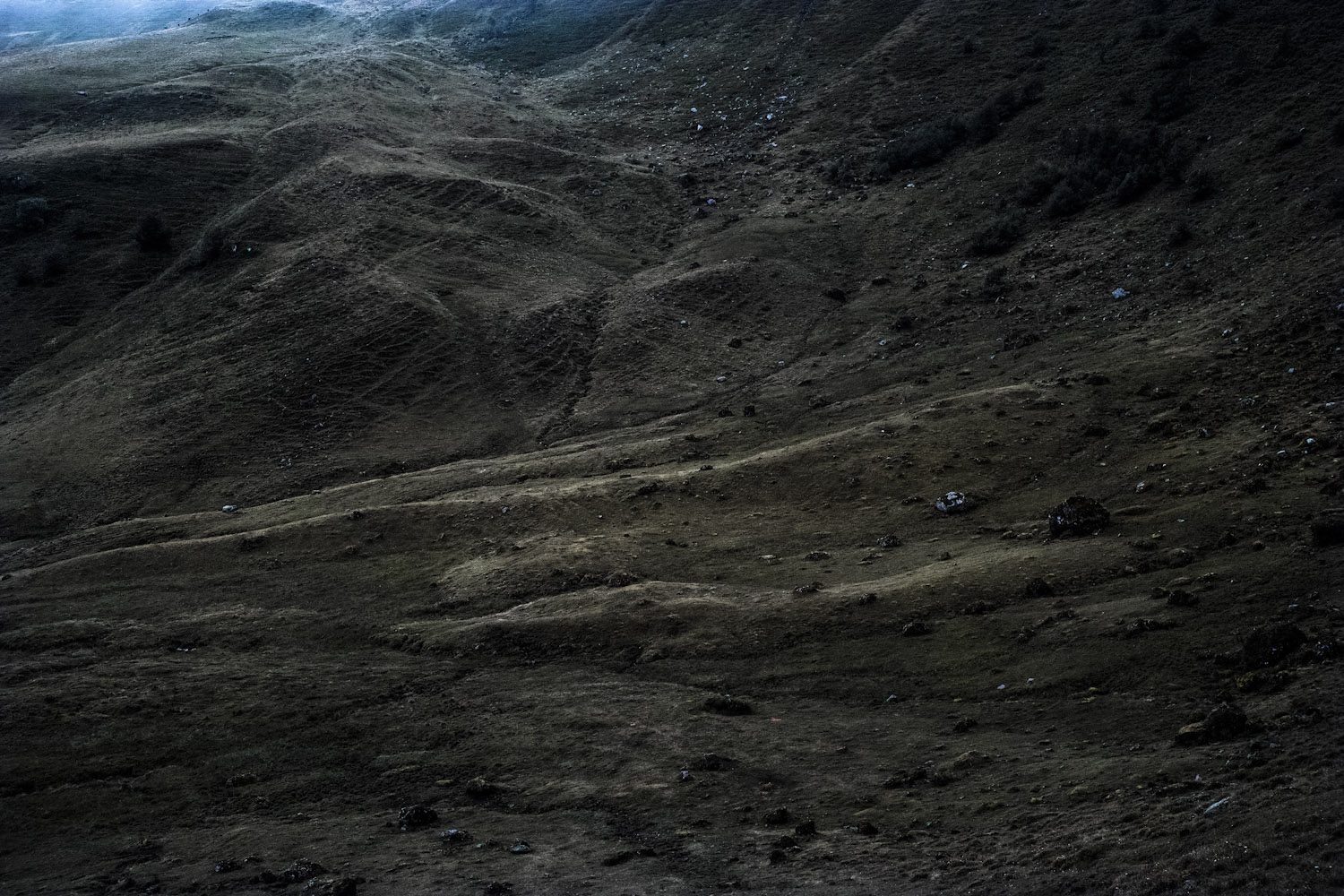 puymary_sunset_cantal_thevoyageur001