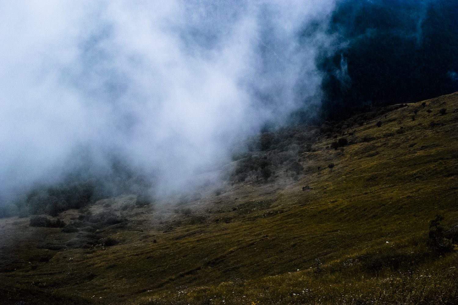 puymary_sunset_cantal_thevoyageur005