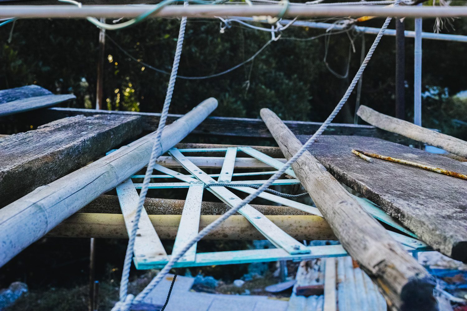 onthesurface_pengchau_taio_lantau_hongkong_china_thevoyageur05