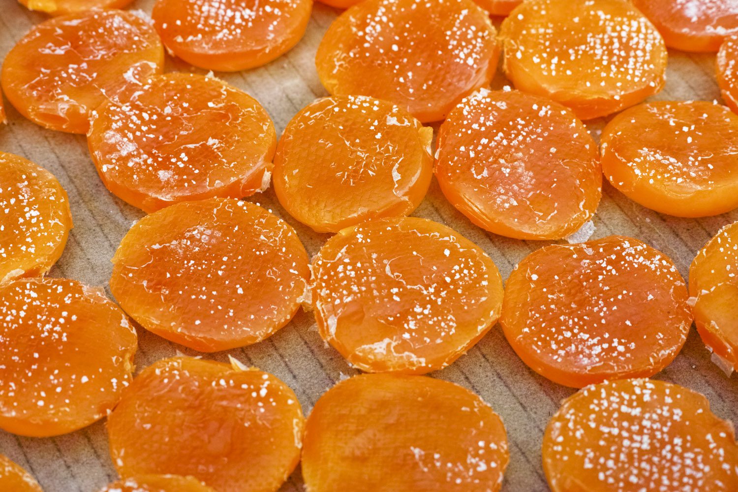 onthesurface_pengchau_taio_lantau_hongkong_china_thevoyageur17