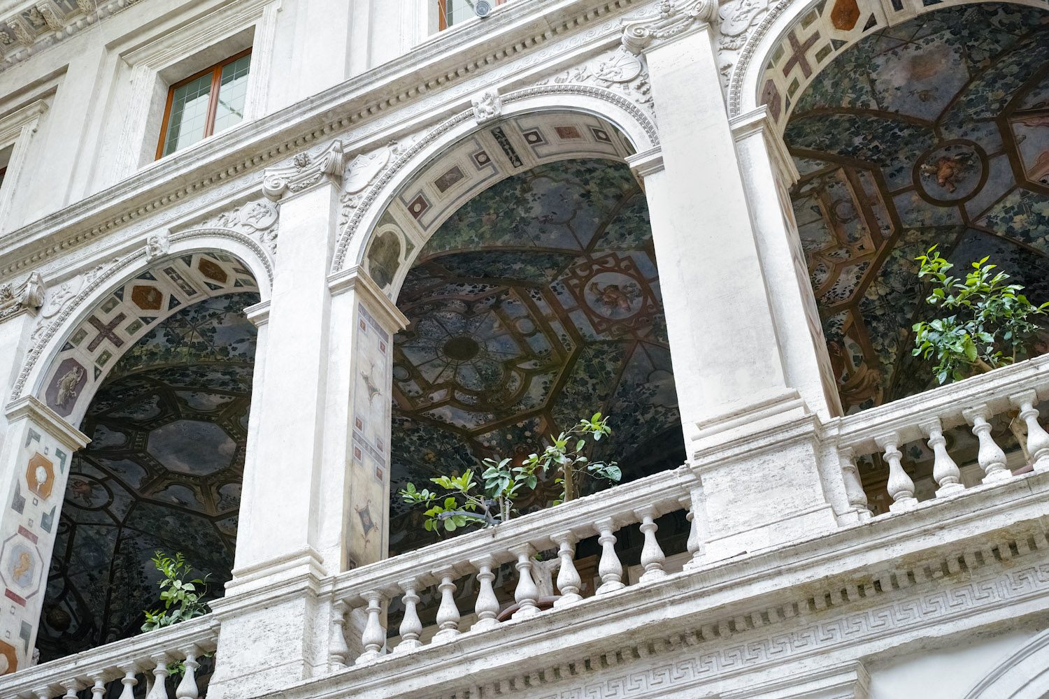 themood_rome_april_italy_thevoyageur025