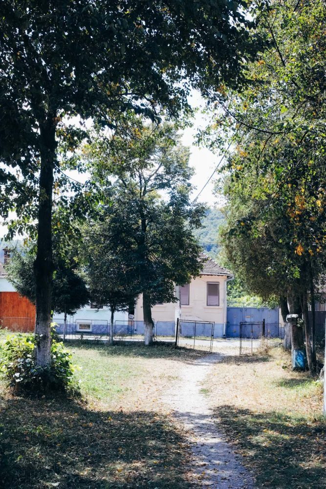 themood_sighisoara_county_transylvania_romania_thevoyageur015