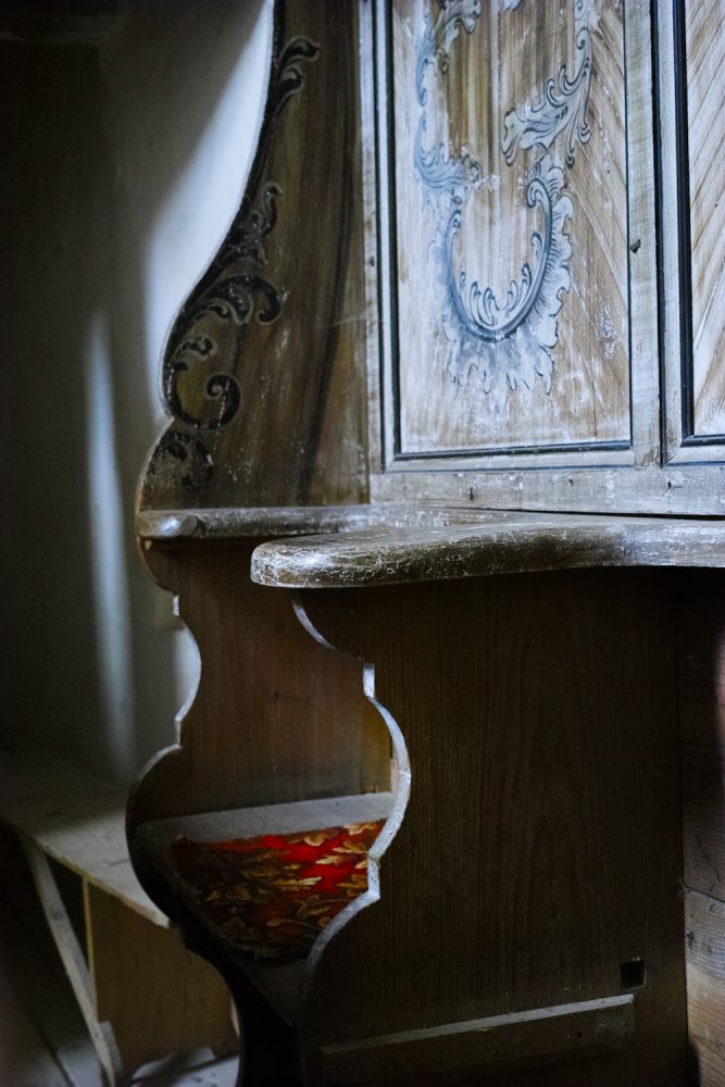 themood_sighisoara_county_transylvania_romania_thevoyageur033